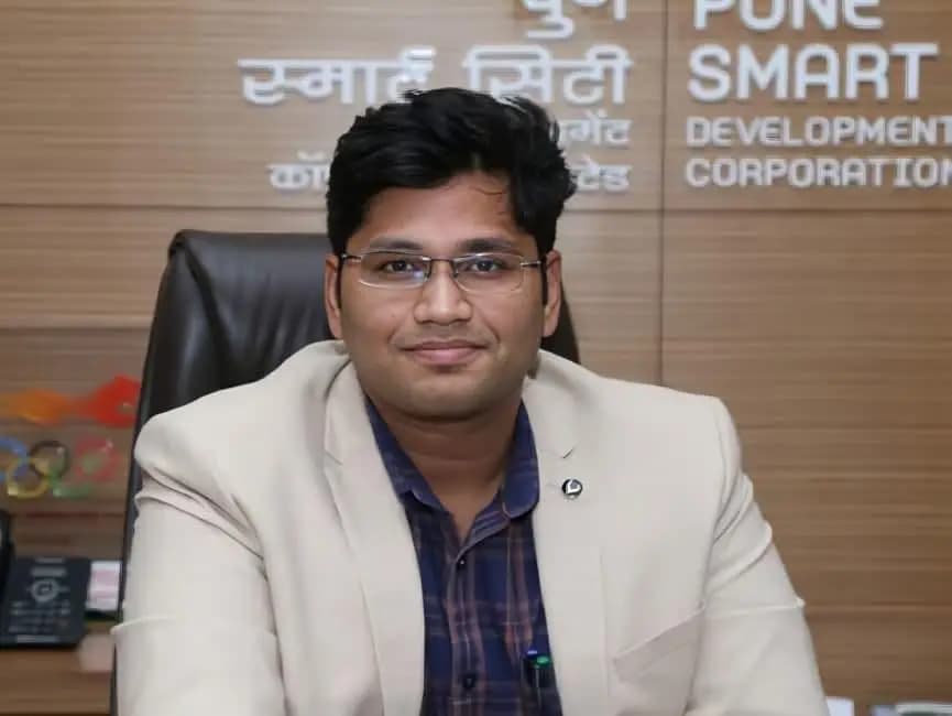 उत्तर सोलापूर: सोलापूरमध्ये चारा जिल्ह्याबाहेर नेण्यावर बंदी; जून 2027 पर्यंत आदेश लागू