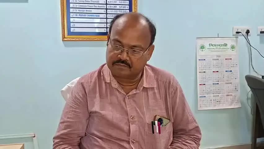 সিউড়ি ১: সদর হাসপাতালের পুরাতন বিল্ডিং এ ফায়ার সেফটি কাজ না করা প্রসঙ্গে সমস্তটাই জানালেন হাসপাতাল সুপার