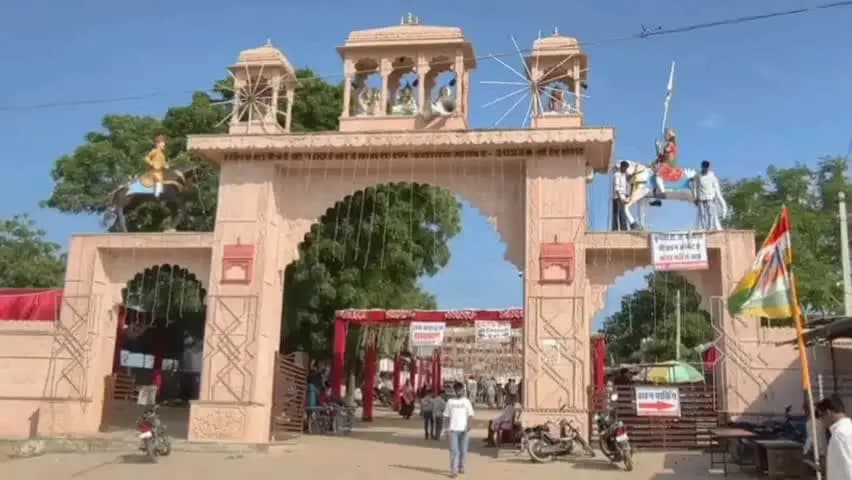 सावर: मीणों का नया गांव में देवनारायण धाम तक 4 करोड़ से बनेगा फोरलेन, डेढ़ किमी सड़क का काम शुरू