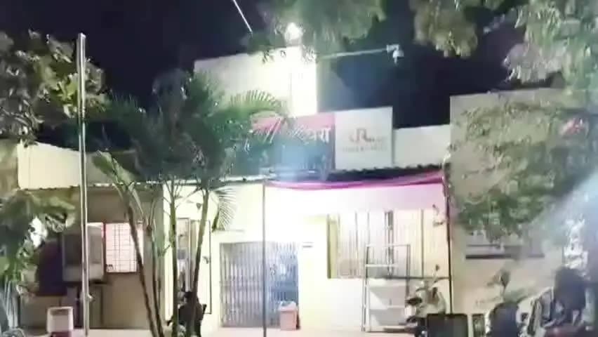 जालना: नागेवाडी टोलनाक्यावर 1 हजार 500 किलो गोमांस, कुजलेले मुंडके व हाडे जप्त; चंदनझीरा पोलीस ठाण्यात दोघांविरुद्ध गुन्हा दाखल