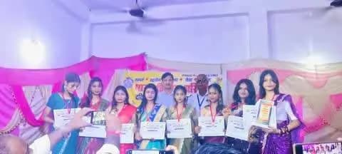 राष्ट्रीय समूहगान प्रतियोगिता में संत पैट्रीक स्कूल प्रथम, शांति निकेतन द्वितीय और स्वामी विवेकानंद सेकेंडरी स्कूल