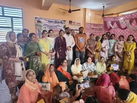 करनाल: निसिंग के जुण्डला गांव में महिला एवं बाल विकास विभाग का 'आंगन मिलन सेवा' कार्यक्रम