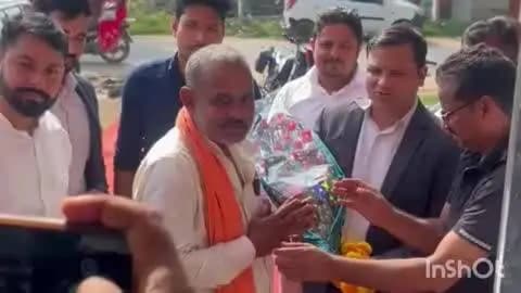 गुरारू: गुरारू में सिंह होंडा शोरूम का उद्घाटन, स्थानीय स्तर पर मिलेगी बाइक व सर्विस सुविधा
