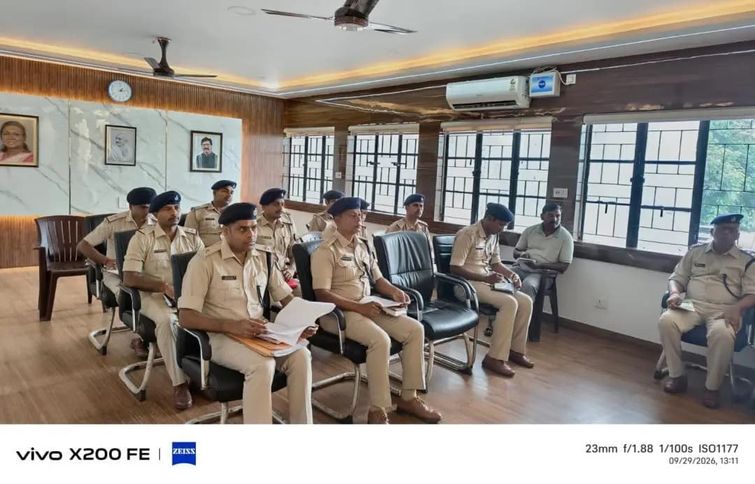 अमड़ापाड़ा: अमड़ापाड़ा सड़क हादसे में महिला की मौत, युवक गंभीर घायल