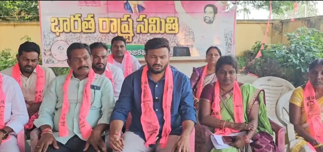బెల్లంపల్లి: బెల్లంపల్లి అధికారులపై బీఆర్ఎస్ నేత బత్తుల సుదర్శన్ తీవ్ర ఆరోపణలు