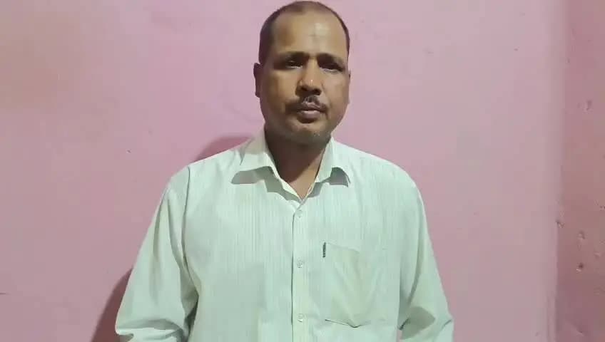 ନୟାଗଡ: ନବନିର୍ମାଣ କୃଷକ ସଂଘଠାନ ସଭାପତି ଗୃହ ବନ୍ଦୀ, ଭିଡ଼ିଓ ବାର୍ତ୍ତା ଜାରି କରି ରଖିଲେ ପ୍ରତିକ୍ରିୟା