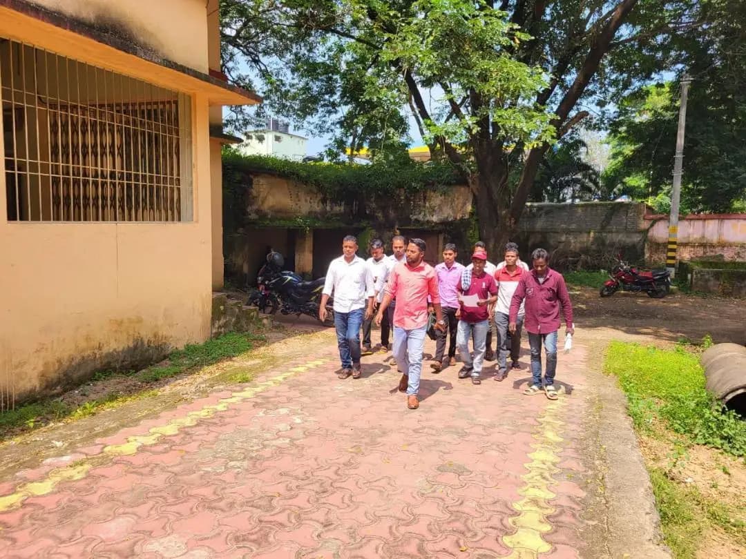 ମୋହନା: ମୋହନାରେ ରାସ୍ତା ସମସ୍ୟା, ସାତ ଦିନ ଭିତରେ ସମାଧାନ ନହେଲେ ଆମରଣ ଅନଶନ