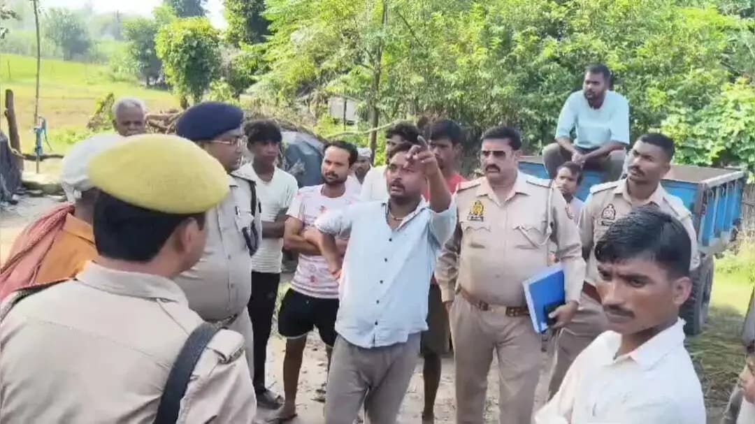 पूरनपुर: 21 साल पुरानी रंजिश में हत्या, दो सगे भाइयों ने चाचा को बांके से काटा