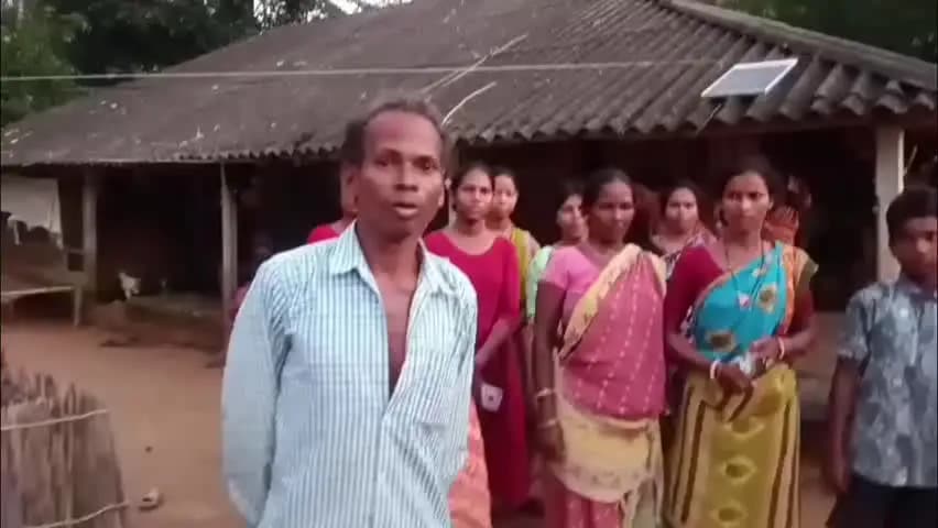 ବାରିପଦା ସଦର: ଲୁହାମାଳିଆ ଗ୍ରାମରେ ଆଦିବାସୀ ସମ୍ପ୍ରଦାୟ ପରମ୍ପରାକୁ ନେଇ ଉଠିଲା ବିବାଦ; ସାମାନ୍ୟ ହାଣ୍ଡିଆ,କୁକୁଡ଼ା ନଦେଇପାରିବାରୁ ୨ଦିନ ଧରି ପଡିରହିଛ ଶବ