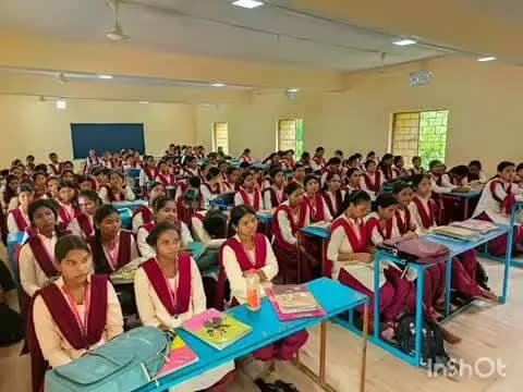 କନ୍ଧମାଳ: ଇନ୍ଦିରା ପ୍ରିୟଦର୍ଶିନୀ ମହିଳା ଉଚ୍ଚମାଧ୍ୟମିକ ବିଦ୍ୟାଳୟରେ ସେବା ସଂକଳ୍ପ ଅଭିଯାନ କାର୍ଯ୍ୟକ୍ରମ ଅନୁଷ୍ଠିତ