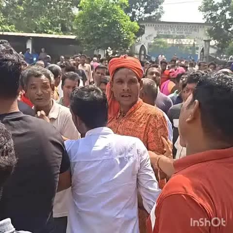 শীতলকুচি: শীতলকুচির ভাঐরথানা গ্রাম পঞ্চায়েতে বোর্ড গঠন নিয়ে উত্তেজনা, বিক্ষোভ বিজেপির একাংশের, ঘটনাস্থলে পুলিশ