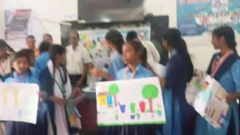 मेरे सपनों का विकसित भारत प्रतियोगिता BRC चेनारी राम दुलारी गंगा +2 उच्च विद्यालय चेनारी में पुरस्कार के साथ आयोजित