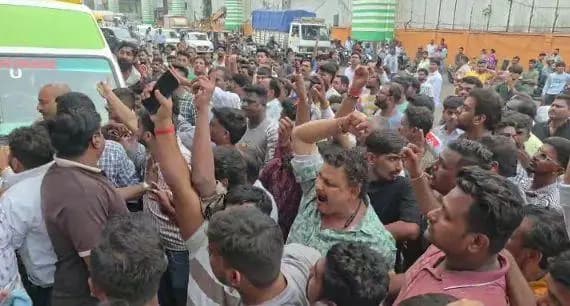 ठाणे: ठाकरे गटाचे विभाग प्रमुख प्रदीप पुणेकर यांची हत्या; पार्थिव ठाण्यात आणला