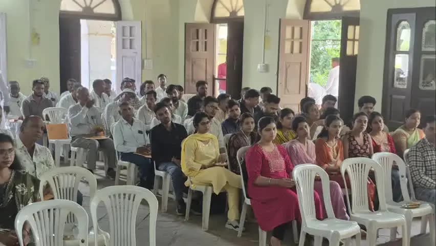 राजगढ़: जिला सहकारी केंद्रीय बैंक की साधारण सभा की बैठक राजमहल परिसर में हुई संपन्न