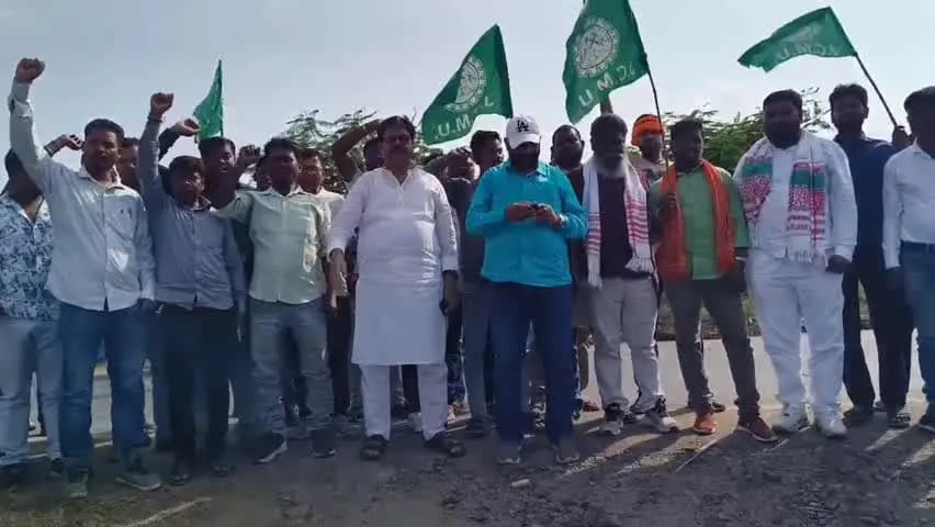 बूरमू: मजदूर नेता स्वर्गीय रामचंद्र उरांव के असामयिक निधन की आठवीं श्रद्धांजलि सभा का आयोजन