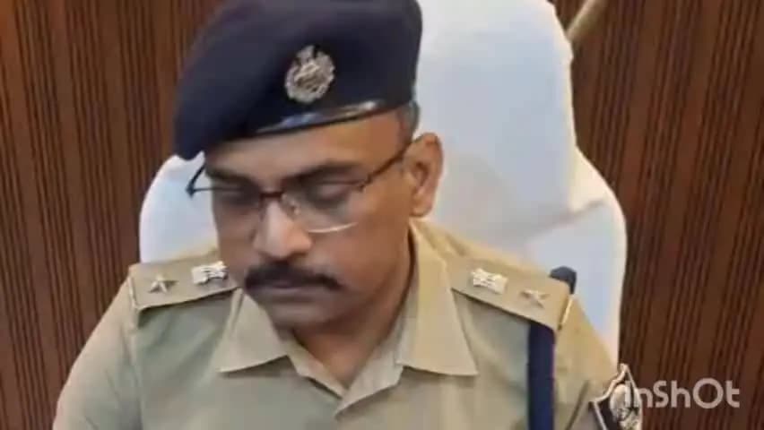 अररिया: अररिया में 290 ग्राम स्मैक के साथ 8 लोगों को गिरफ्तार किया गया, तीन थानों की कार्रवाई से मचा हड़कंप