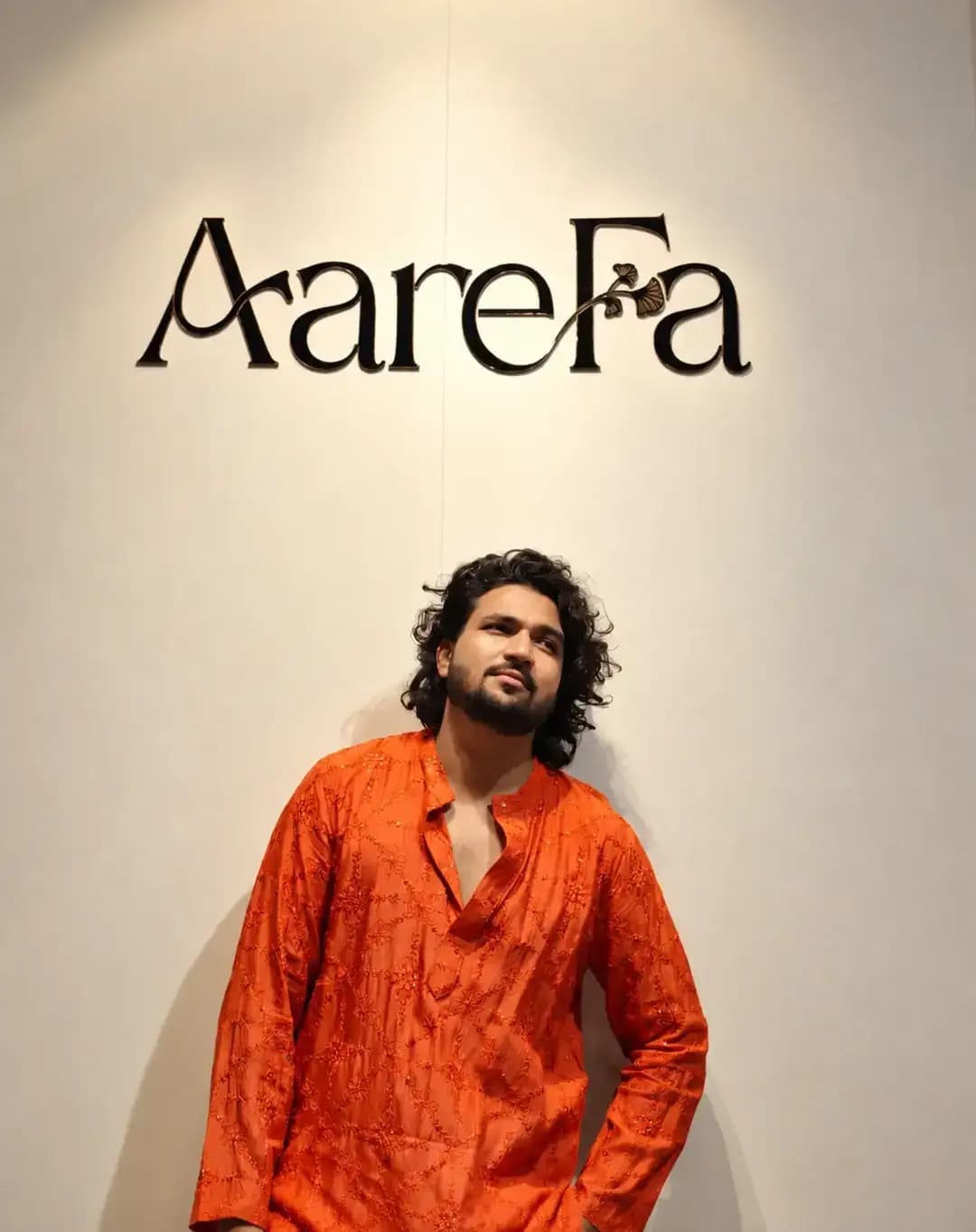 Some Outfits for Navratri, Here is GujjuRider wearing Customized Kurta by Fashion Designer @aarefa_atelier
#gujjurider #navratri #garba #kurta #gujarati