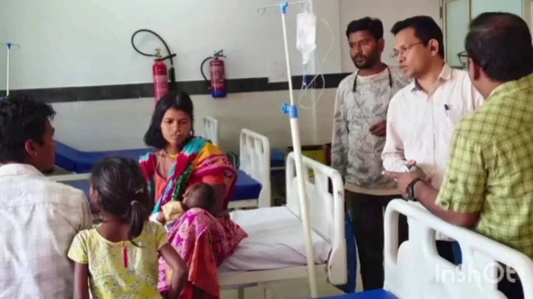 ରାୟଗଡା: ମୁନିଗୁଡ଼ା ଗୋଷ୍ଠୀ ସ୍ବାସ୍ଥ୍ୟ କେନ୍ଦ୍ର ପରିଦର୍ଶନ କଲେ ବିଡ଼ିଓ