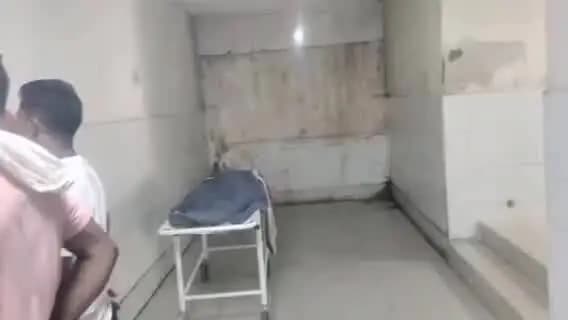 चैनपुर: गढवा में अनियंत्रित ट्रैक्टर से चैनपुर के मजदूर की मौत, 5 बच्चों के सिर से उठा पिता का साया
