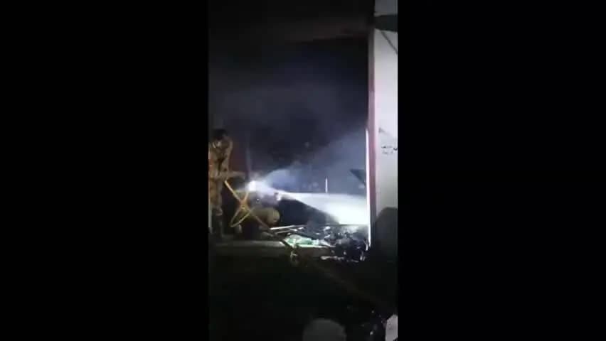 सिराथू: कमासिन में एक स्टेशनरी शॉप में लगी आग, लाखों रुपये का सामान जलकर हुआ राख