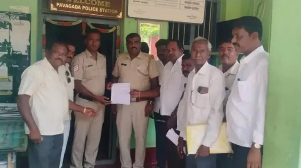 ಪಾವಗಡ: ಮಾದಿಗ ಸಮುದಾಯದ ಬಗ್ಗೆ ಅವಹೇಳನಕಾರಿ ಆಡಿಯೋ: ಪತ್ರಕರ್ತನ ವಿರುದ್ಧ ದೂರು ದಾಖಲು