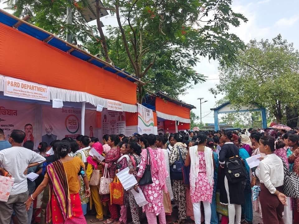 কালচিনি: কালচিনি বিডিও অফিসে সেবা সংকল্প অভিযান শিবির অনুষ্ঠিত, এক ছাদের নিচে সব সরকারি পরিষেবা