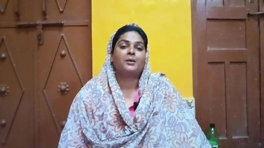 *दिनांक: 02 अक्टूबर 2026*
*स्थान: इटावा*
*विषय: पानी की टंकी पर चढ़कर फर्जी किन्नर गिरोह द्वारा लगाए गए आरोपों के संबंध