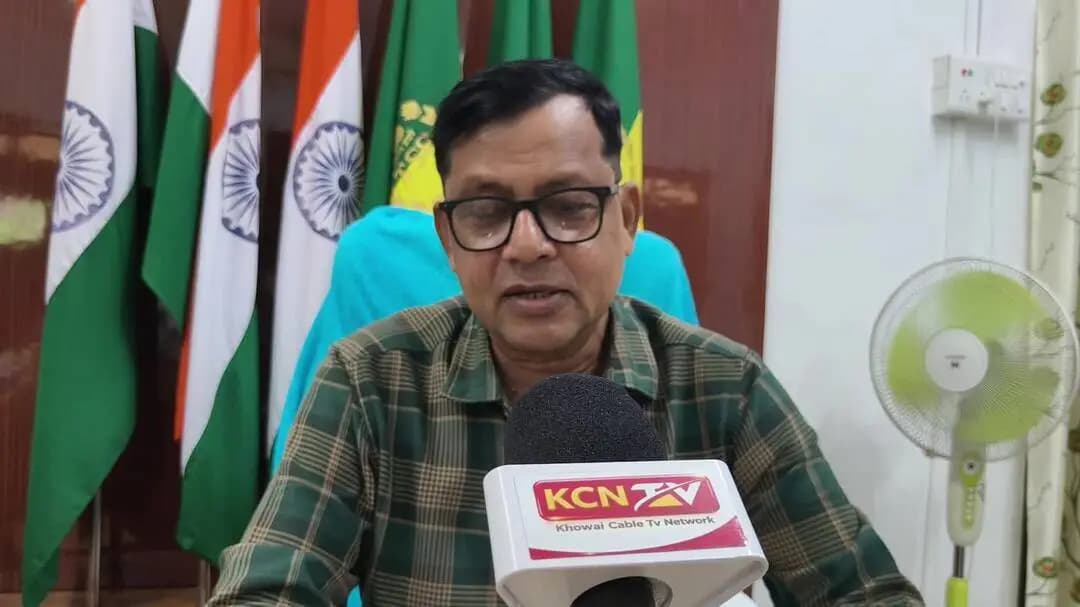 প্রাক-শারদীয়ার শুভেচ্ছা এবং টিএসআর ষষ্ঠ বাহিনীর পুজোতে আসার জন্য সকলকে আমন্ত্রণ জানালেন টিএসআর ষষ্ঠ বাহিনীর কমান্ডেন্ট