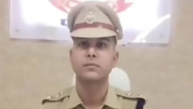 मेदिनीनगर (डालटनगंज): हत्या के आरोपी को बचाने की कोशिश में लापरवाहीः पलामू एसपी ने अनुसंधानकर्ता सी को किया निलंबित, जांच में सामने आईं गंभीर