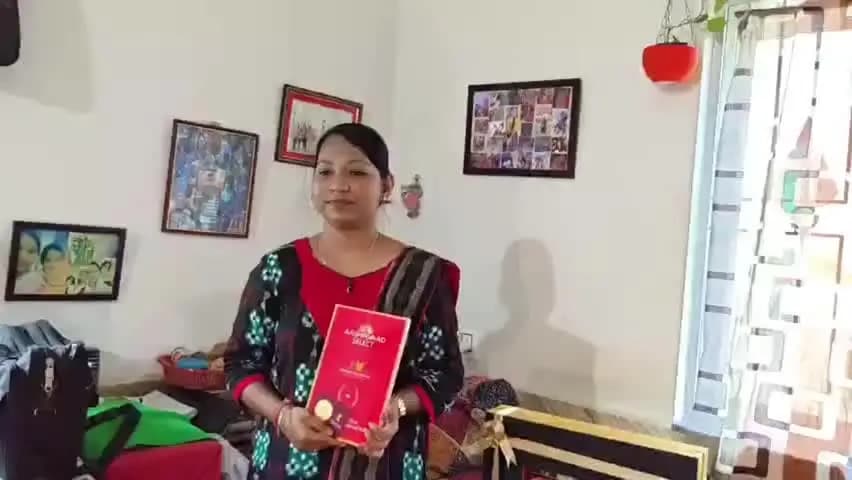 ବାରିପଦା ସଦର: କେବିସି ହଟ ସିଟରେ ଖୁଣ୍ଟା ଝିଅ; ଜିଣିଲେ ସାଢ଼େ ୧୨ ଲକ୍ଷ