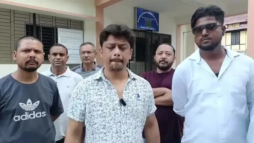 পূব ডিব্ৰুগড়: আৰক্ষীৰ জিম্মাত থকা কয়দীৰ কৰুণ মৃত্যুক কেন্দ্ৰ কৰি ডিব্ৰুগড়ত চাঞ্চল্য , ক্ষোভ প্ৰকাশ কৰি এই মন্তব্য পৰিয়ালৰ