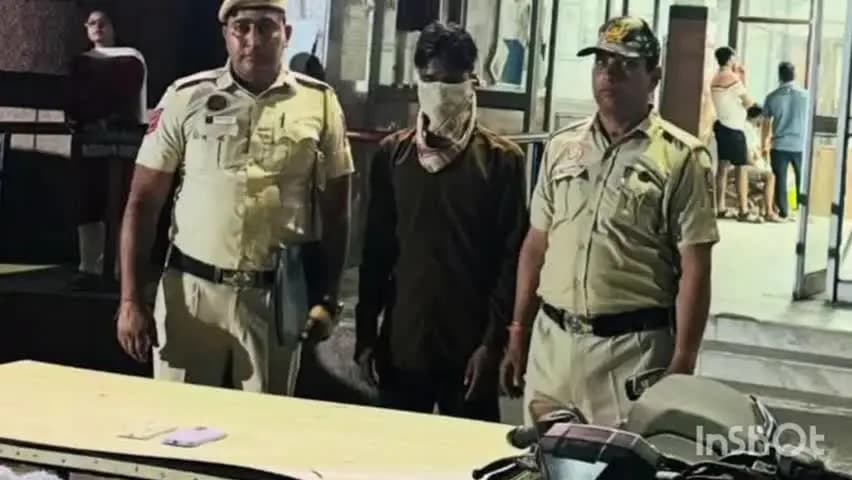 करावल नगर: नंद नगरी में दो झपटमार पकड़े गए, CCL भी शामिल; iPhone 16-12 और वारदात में इस्तेमाल बाइक बरामद