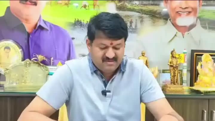 భీమవరం: బీసీ రిజర్వేషన్లపై వైసీపీ కుట్ర రాజకీయాలు: టిడిపి జిల్లా అధ్యక్షుడు మంతెన రామరాజు