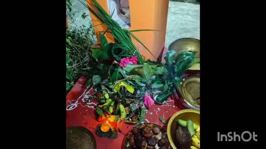 गोपीकांदर: गोपीकांदर में महिलाओं ने संतान की दीर्घायु के लिए रखा निर्जला जिउतिया व्रत, सुनी जीमूतवाहन की कथा