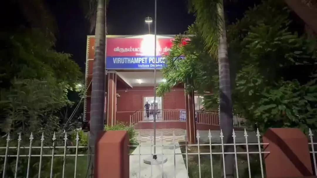 காட்பாடி: காட்பாடி நகை திருட்டு: ஆந்திராவில் பதுங்கியிருந்த கொள்ளையர்களை தூக்கிய போலீசார்!