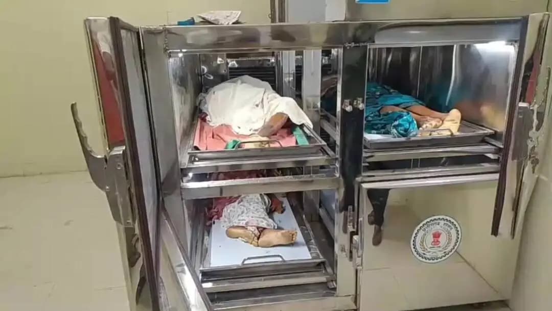 बैकुंठपुर: कोरिया में ऑटो-पिकअप दुर्घटना में चार महिलाओं की मौत