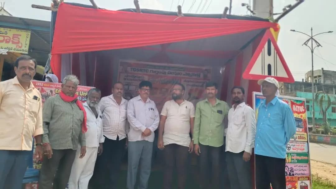 మహబూబాబాద్: ఆర్టీసీ గుర్తింపు ఎన్నికలు: బస్సు గుర్తుకు ఓటు వేయాలని ఏఐటీయూసీ ప్రచారం