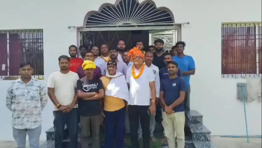 बिश्रामपुर: दुर्गापूजा समिति के सदस्यों की बैठक हुई, महासमिति का पुनर्गठन; राजन पांडेय बने अध्यक्ष