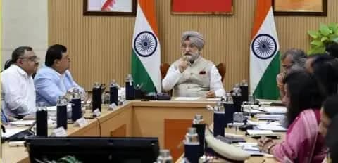 दिल्ली में छात्राओं की सुरक्षा अब कैंपस तक सीमित नहीं, एलजी ने दिए सख्त निर्देश