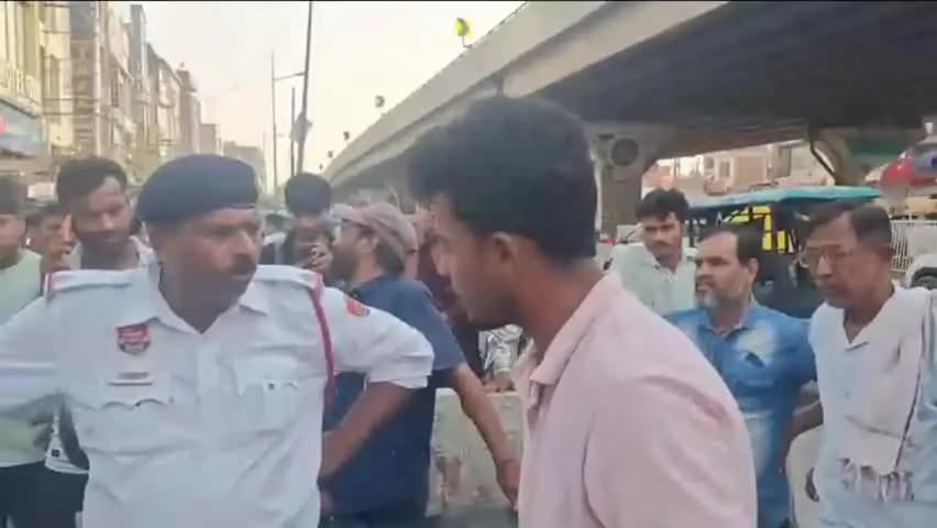 पानीपत: ट्रैफिक पुलिस ने युवक को जड़ा थप्पड़, जवाब में युवक ने भी जड़ा थप्पड़