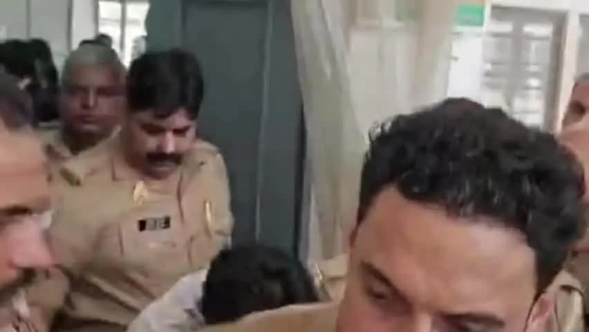 मेरठ: बहसूमा में पति को सांप डसवाने वाली रविता-प्रेमी हत्या के दोषी, 16 अक्टूबर को होगा सजा का ऐलान, बिस्तर पर छोड़ा था सांप
