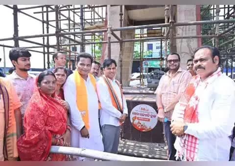 ଝାରସୁଗୁଡା: ଝାରସୁଗୁଡ଼ାରେ ‘ସେବା ଜ୍ୟୋତି ଚୌକ’ ଉଦ୍ଘାଟିତ