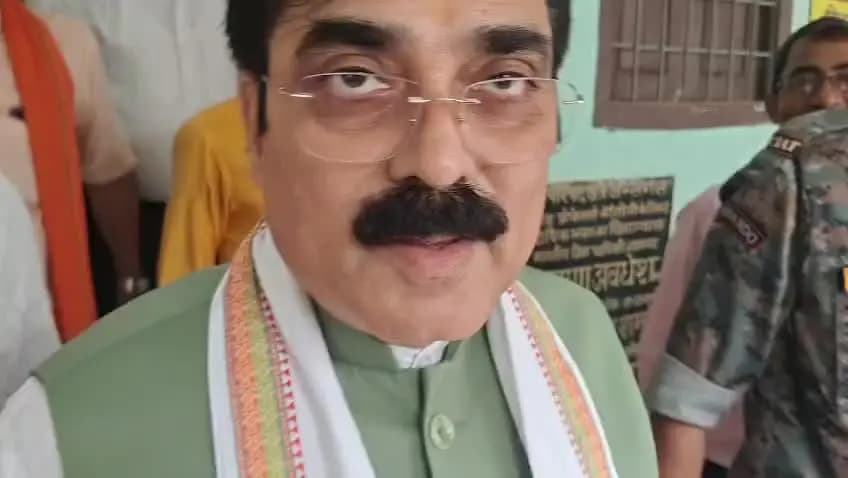 जहानाबाद: PM मोदी के CM से PM तक 25 सालों के सफर पर, पूर्व मंत्री व भाजपा नेता जीवेश मिश्रा का बयान चर्चा में