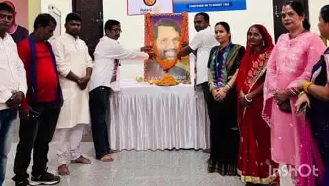 रामगढ़: रामगढ़ के राटरी क्लब, थाना चौक पर लोक जनशक्ति पार्टी ने मनाई स्वर्गीय रामविलास पासवान की छठी पुण्यतिथि