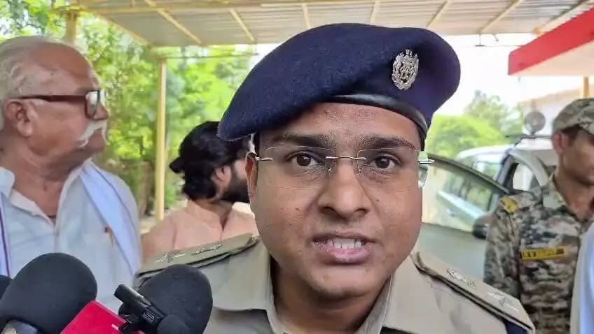 त्यौहारों में शांति एवं सुरक्षा सर्वोच्च प्राथमिकता- पुलिस अधीक्षक श्री कलादगि