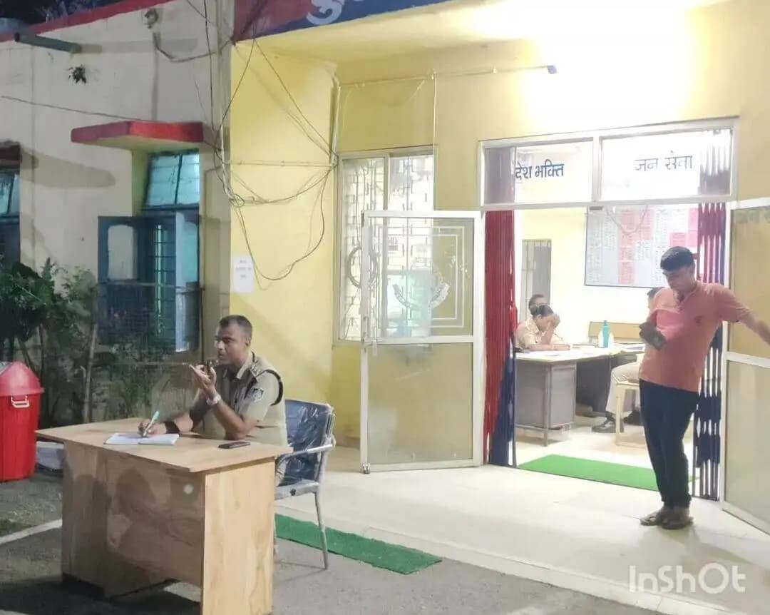 *गौरझामर:नवरात्रि में सुरक्षा व्यवस्था को लेकर पुलिस अलर्ट, पंडाल समितियों और अखाड़ा संचालकों को दिए सख्त निर्देश*