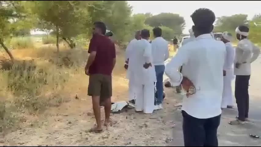 तारानगर: तारानगर में सड़क हादसों का कहर! 24 घंटे में दूसरा बड़ा सड़क हादसा, झाड़सर के पास बाइक-कार की भिंडत में 2 लोगों की गई जान