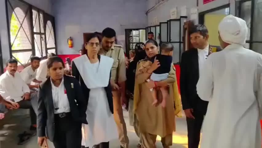 मेरठ: मेरठ में पति की हत्या करने वाली ब्यूटीशियन पत्नी को अरेस्ट, प्रेमी ने चुन्नी से गला दबाकर मारा