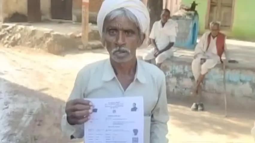 पलेरा: तहसील में खाद के दाम पर सवाल, किसान लखन राजपूत ने बताया टोकन पर ₹800 से ज्यादा की वसूली हुई