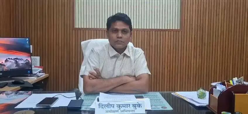 ➡️ विद्युत वितरण कंपनी के अधीक्षण यंत्री श्री दिलीप बुके ने विद्युत आपूर्ति व्यवस्था के संबंध में दी उपयोगी जानकारी
Jansampark Madhya Pradesh
General Administration Department, MP
Department of Energy Madhya Pradesh
Panchayat, Rural Development and Social Welfare Department of Madhya Pradesh
#khandwa
